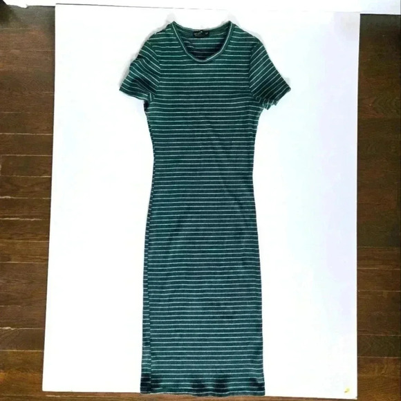 Cotton On T-Shirt Dress Green & White Stripes Crew Neck Bodycon sz Sm - Picture 1 of 6